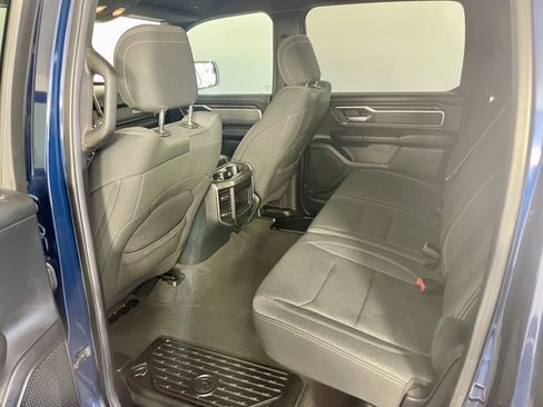 Used 2019 RAM 1500 Big Horn AWD/4WD image 11
