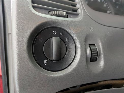 Used 2011 Ford Ranger XLT image 14