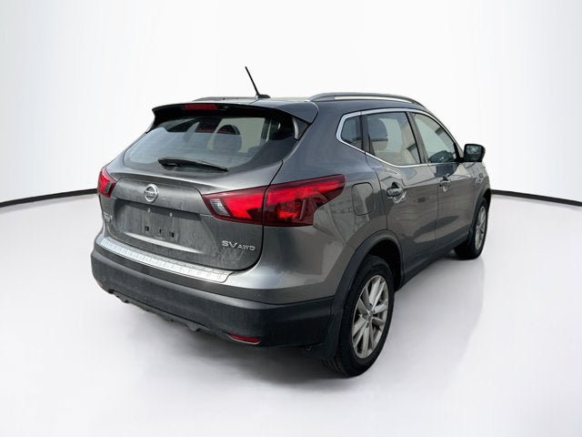 Certified 2017 Nissan Rogue Sport SV w/ SV Premium Package AWD/4WD image 10