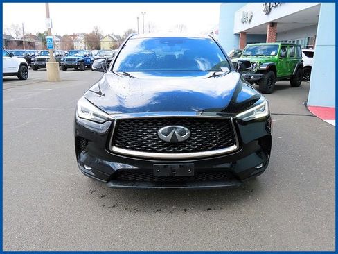 Used 2021 INFINITI QX50 Luxe w/ Appearance Package image 2