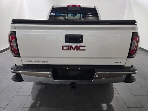 Used 2018 GMC Sierra 1500 SLT AWD/4WD image 4