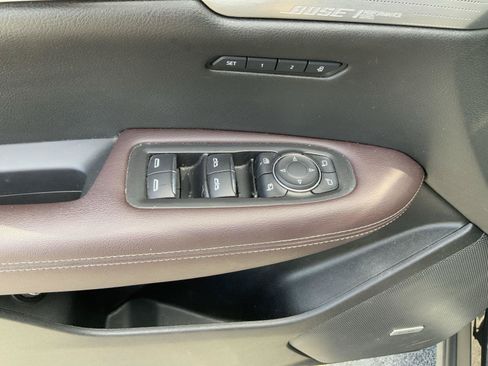 Used 2021 Cadillac XT6 Premium Luxury AWD/4WD image 26