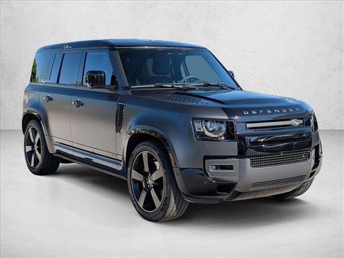 Used 2024 Land Rover Defender 110 Carpathian Edition AWD/4WD image 3
