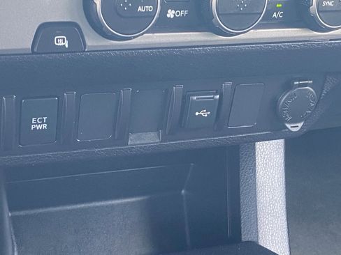 Used 2021 Toyota Tacoma SR image 30