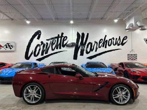 Used 2017 Chevrolet Corvette Stingray Coupe w/ Battery Protection Package image 9