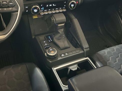 New 2026 Toyota 4Runner 4WD image 13