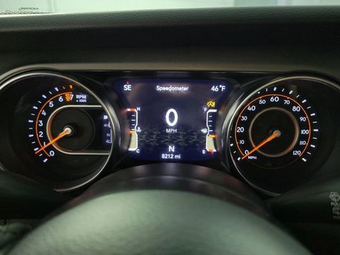 Used 2021 Jeep Wrangler Sport image 20