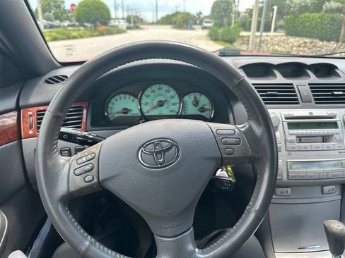 Used 2006 Toyota Solara SE FWD image 20