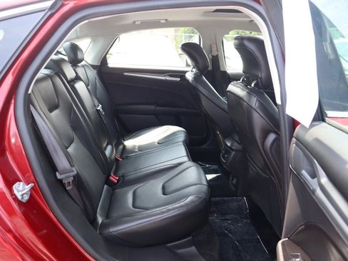 Used 2015 Ford Fusion Titanium FWD image 12