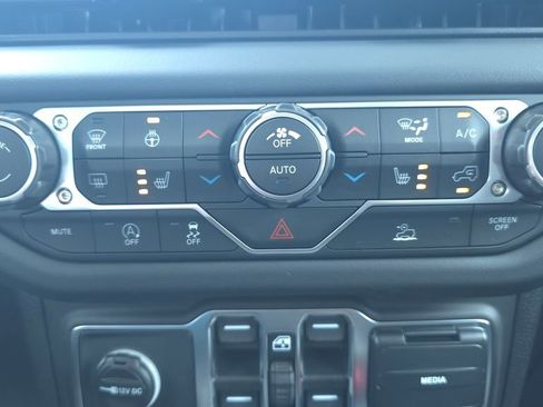 New 2026 Jeep Gladiator Rubicon AWD/4WD image 34