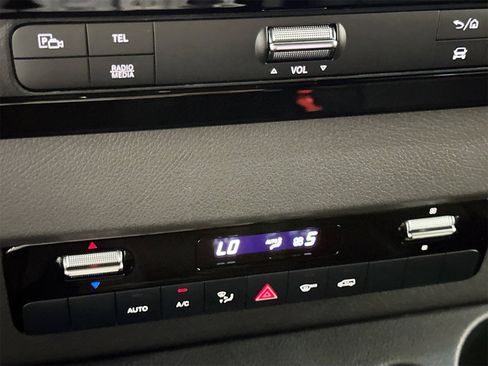 New 2025 Mercedes-Benz Sprinter 2500 image 16