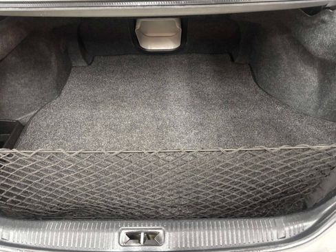 Used 2011 Toyota Avalon FWD image 6