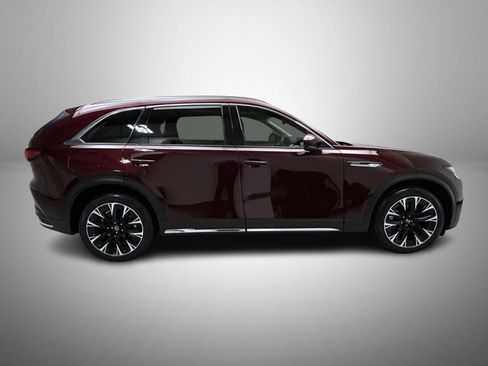 Certified 2024 MAZDA CX-90 Plug-In Hybrid w/ Premium Plus AWD/4WD image 4
