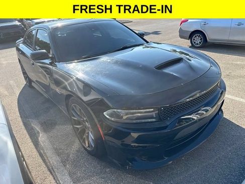 Used 2016 Dodge Charger SRT w/ Technology Group RWD image 1