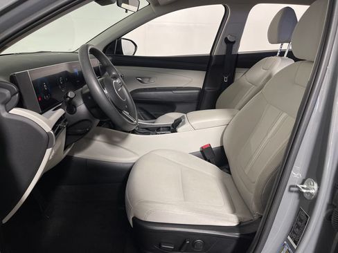 Used 2025 Hyundai Tucson SEL FWD image 12