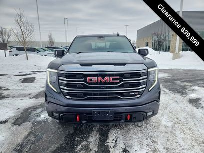 Used 2022 GMC Sierra 1500 AT4 w/ Technology Package