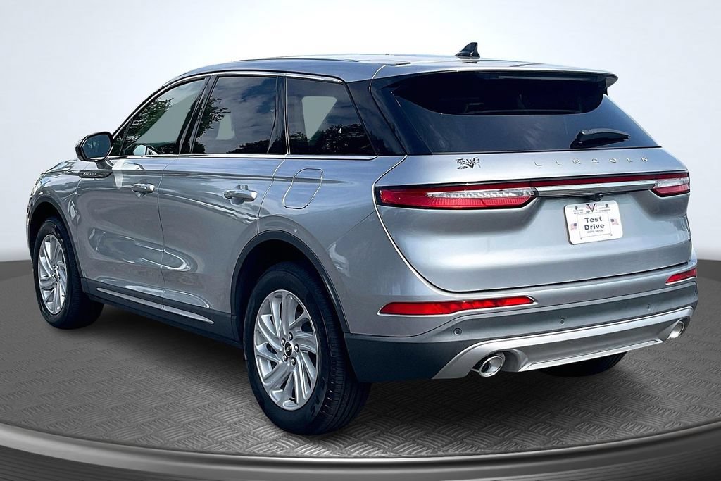 Used 2023 Lincoln Corsair FWD image 5