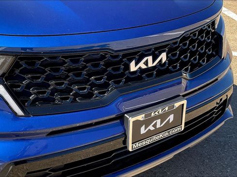 Certified 2023 Kia Sorento S image 32