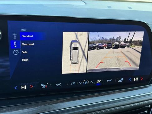 Used 2025 Chevrolet Tahoe Z71 image 5