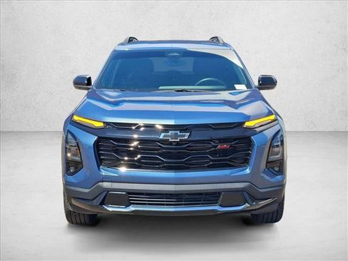 Certified 2025 Chevrolet Equinox RS w/ Safety and Technology Package FWD image 3