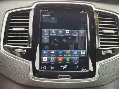 Used 2017 Volvo XC90 T6 Momentum w/ Vision Package image 21