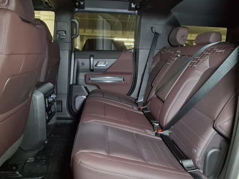 New 2026 GMC Hummer EV SUV AWD/4WD image 12