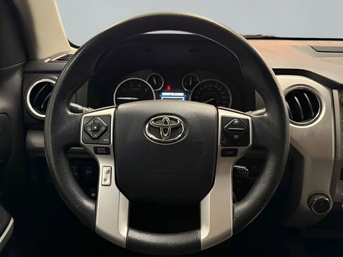 Used 2017 Toyota Tundra SR5 w/ SR5 Upgrade Package AWD/4WD image 16