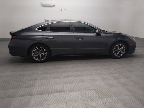 Used 2022 Hyundai Sonata SEL w/ Convenience Package FWD image 10
