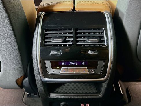 New 2026 BMW X5 xDrive50e w/ M Sport Package image 18