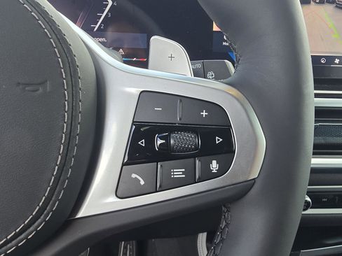 New 2026 BMW X7 xDrive40i w/ M Sport Package image 25