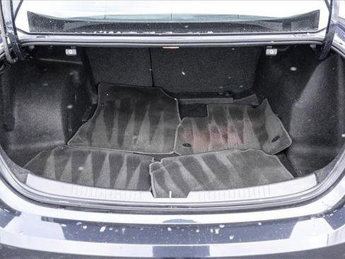 Used 2016 Chevrolet Malibu LT image 21