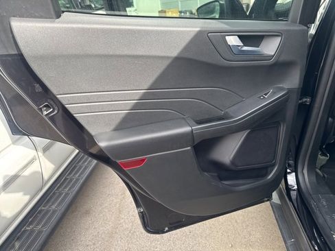 Used 2024 Ford Escape ST-Line image 11