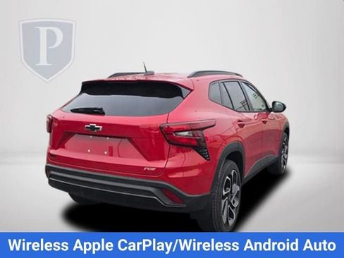 New 2026 Chevrolet Trax RS w/ Driver Confidence Package image 7