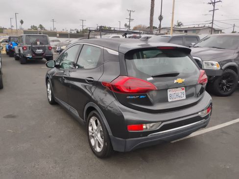 Used 2017 Chevrolet Bolt LT image 3