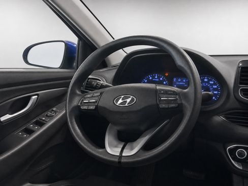 Used 2020 Hyundai Elantra GT FWD image 19