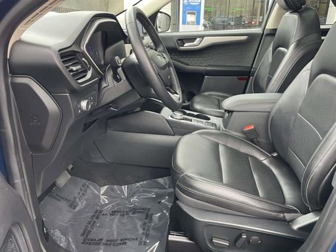 Used 2020 Ford Escape SE Sport image 13