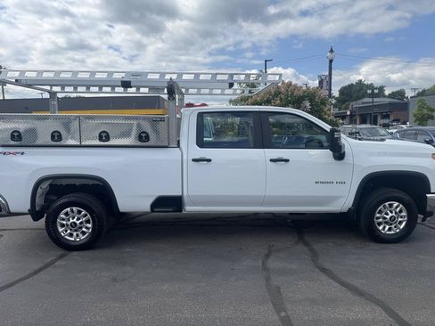 Used 2025 Chevrolet Silverado 2500 W/T w/ WT/CX Safety Package AWD/4WD image 5