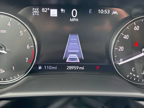 Used 2023 Buick Envision Avenir AWD/4WD image 25