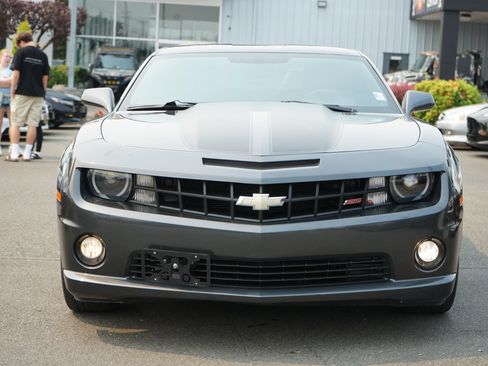 Used 2011 Chevrolet Camaro SS w/ RS Package RWD image 8