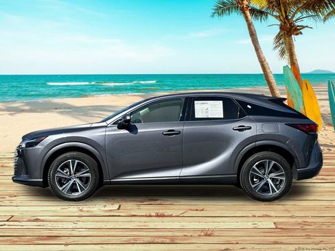 Used 2023 Lexus RX 350 Premium w/ Accessory Package (Z1) FWD image 3