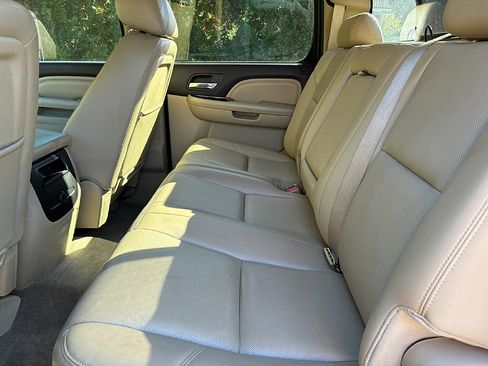 Used 2014 GMC Sierra 3500 Denali image 10