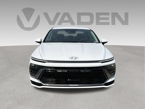 New 2026 Hyundai Sonata SEL FWD image 22