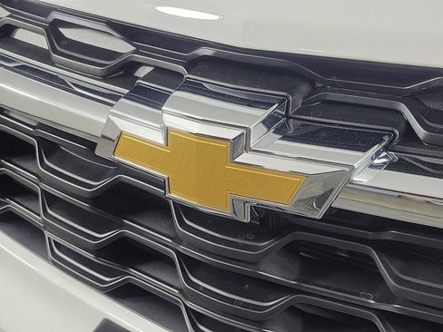 New 2026 Chevrolet Trax LT image 10