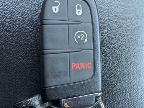 Used 2021 Jeep Compass Latitude w/ Sun and Sound Group FWD image 57