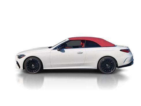 Used 2025 Mercedes-Benz CLE 450 4MATIC Cabriolet image 5