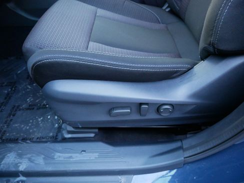 Used 2025 Subaru Outback Premium image 20