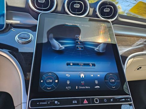 New 2026 Mercedes-Benz C 300 4MATIC Sedan image 18