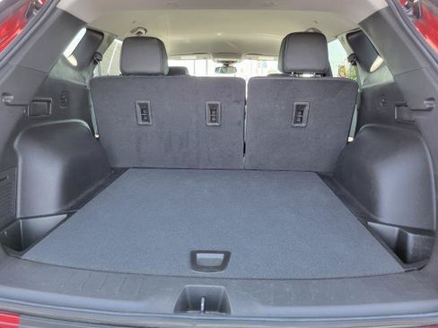 Used 2024 Chevrolet Blazer LT FWD image 29