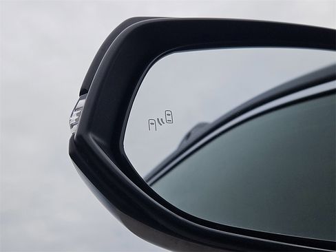 Used 2024 Toyota RAV4 XSE image 28