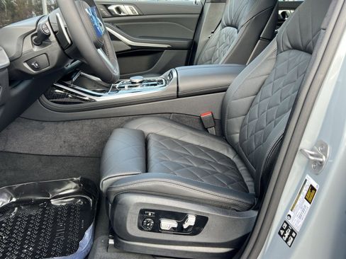 New 2026 BMW X7 xDrive40i w/ M Sport Package image 10